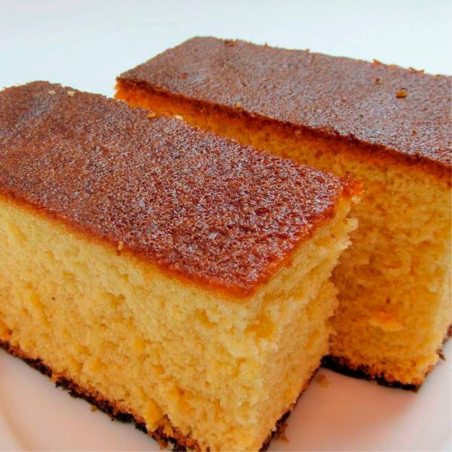 MANTECADA DE MAIZ bandeja x 13 porciones 1 kilo aprox